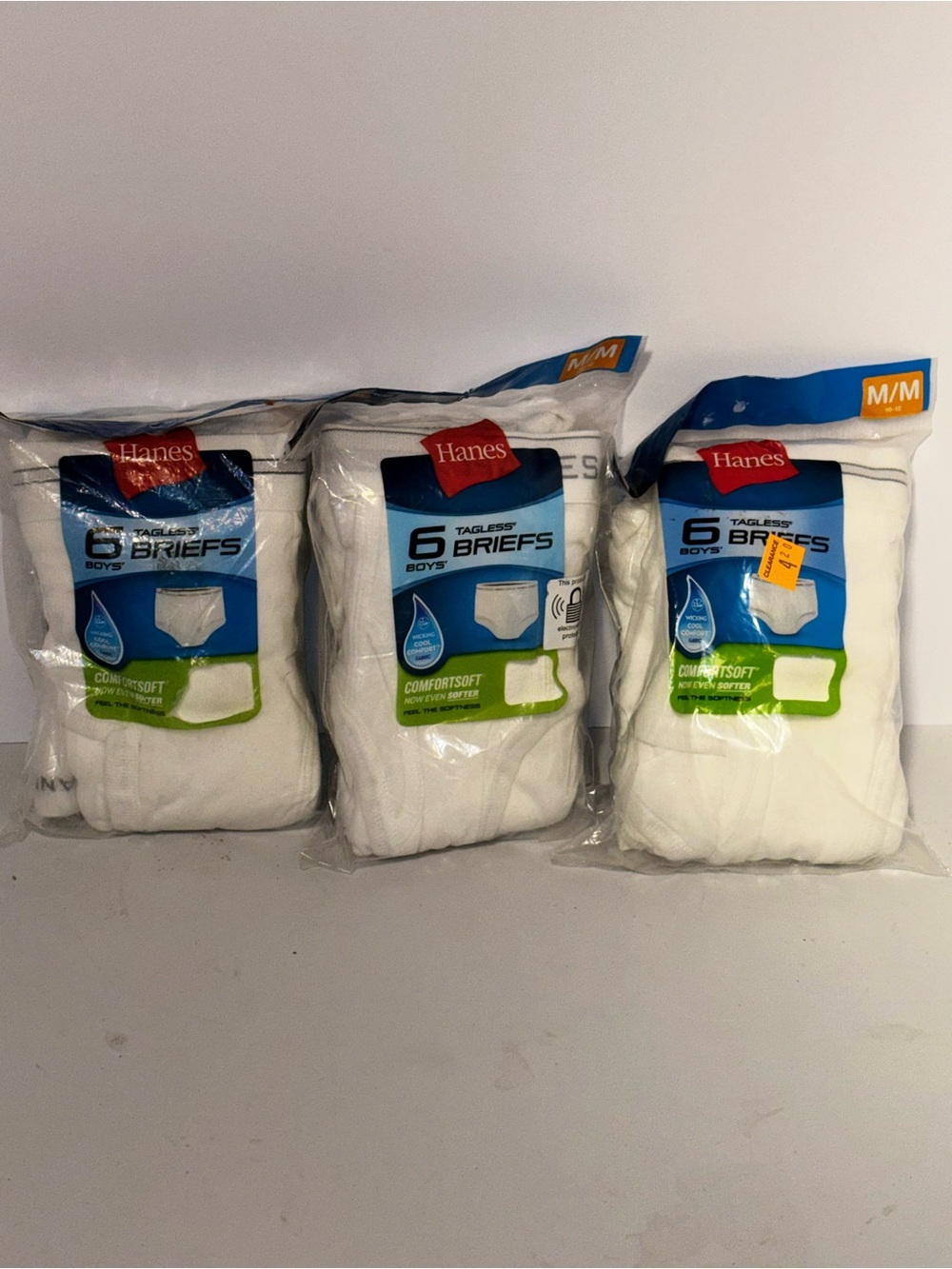 Hanes Boys Medium Tagless Briefs Bundle of 3 Packs (6 pair each)